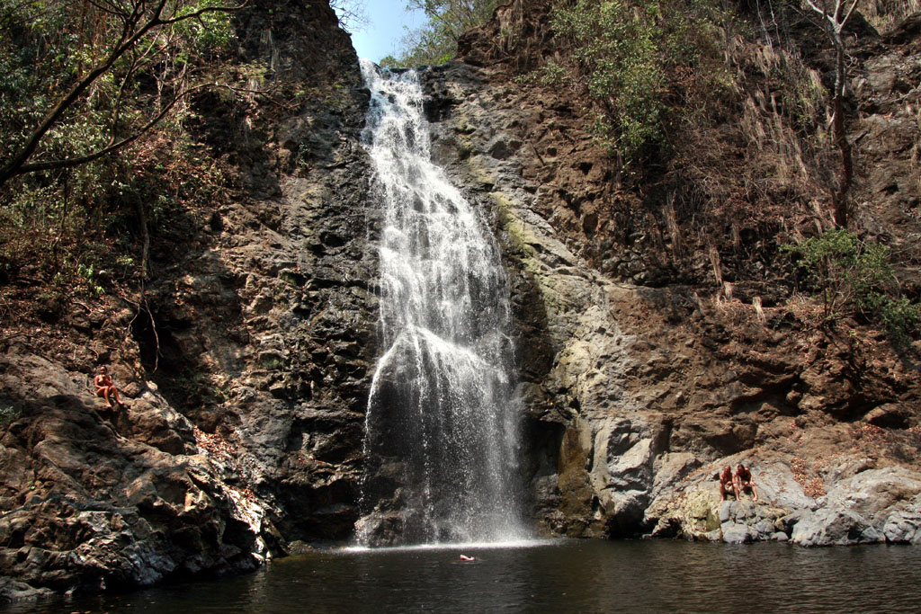 Kostarika - vodopad na poloostrove Nicoya